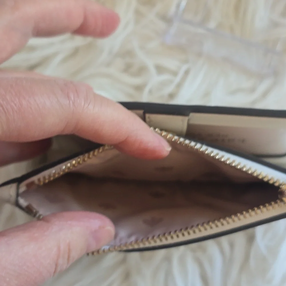 Kate Spade Slim Bifold Wallet